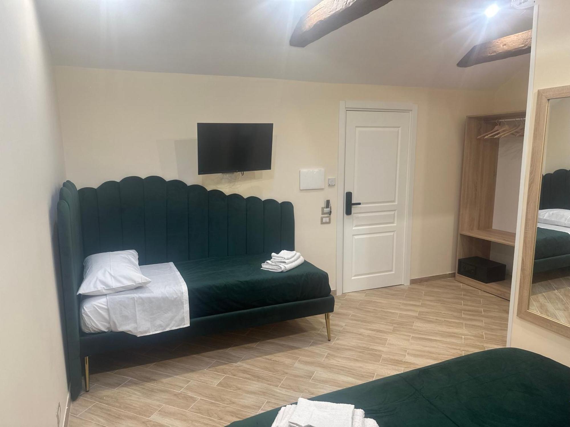 Attic Room Napoli Dış mekan fotoğraf