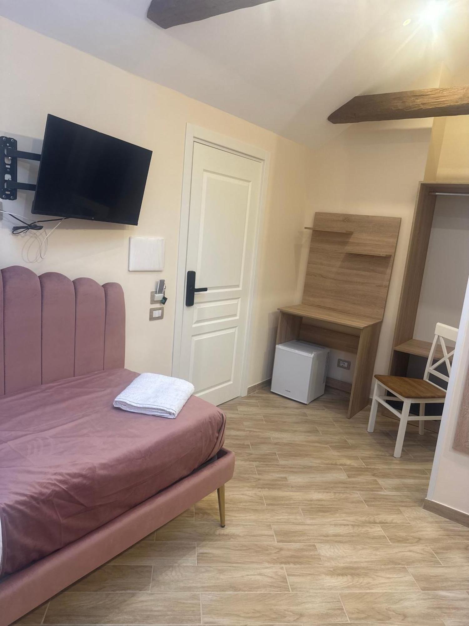 Attic Room Napoli Dış mekan fotoğraf