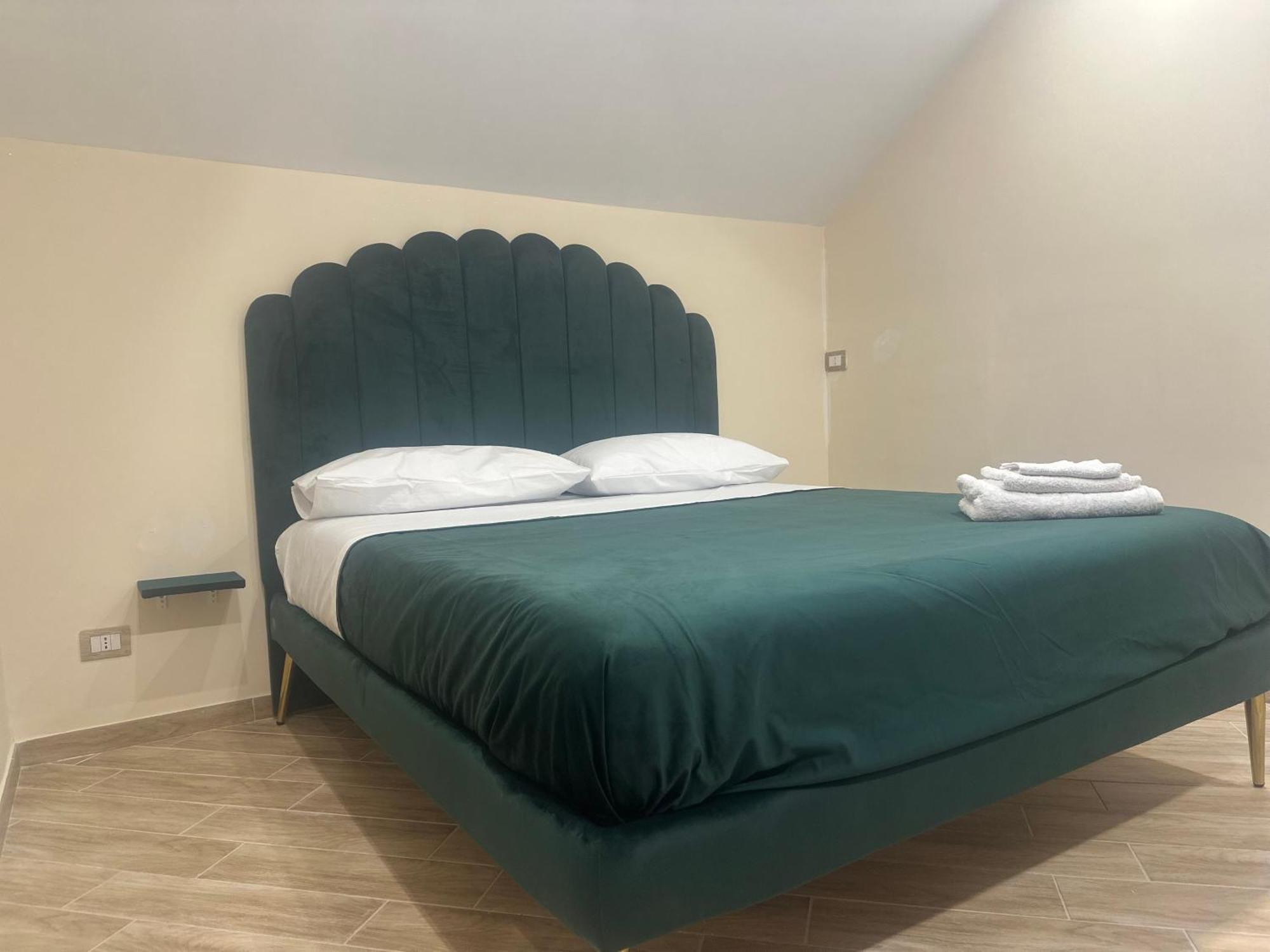Attic Room Napoli Dış mekan fotoğraf